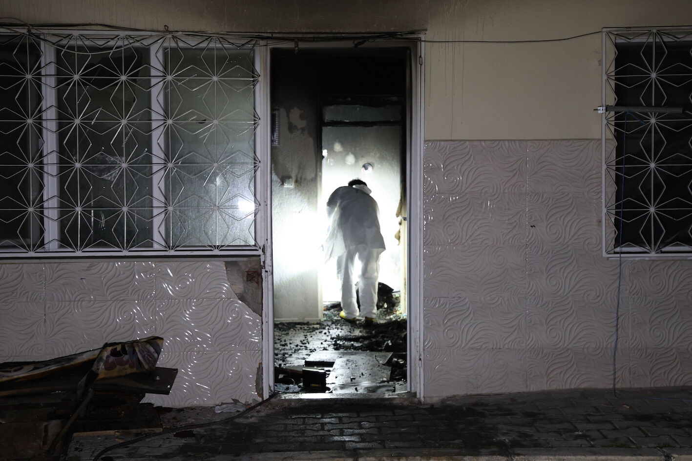 I Z M I R’ D E E V Y A N G I N I N D A D O W N S E N D R O M L U E Y 1139331 338291