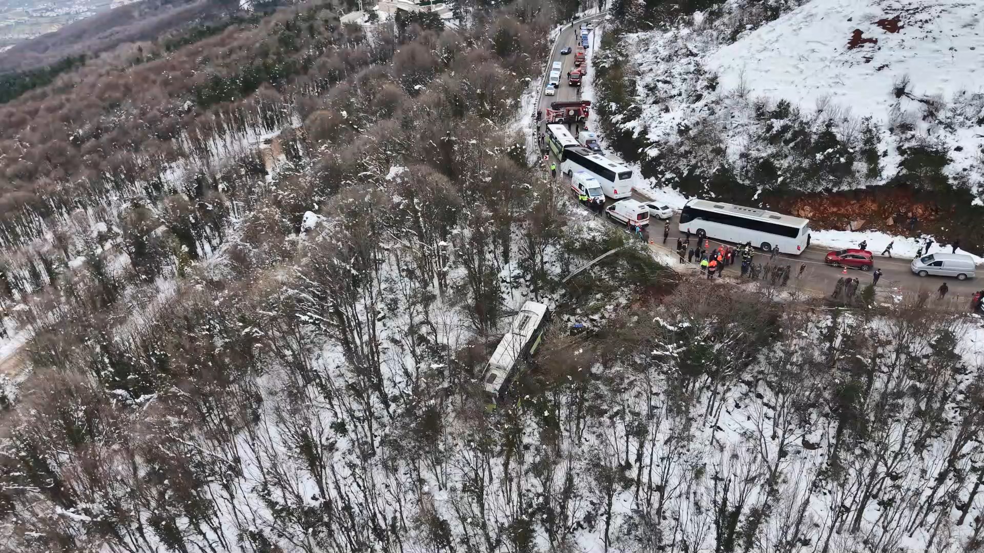 K O C A E L I D E B E L E D I Y E O T O B U S U S A R A M P O L E D E 1127871 334789