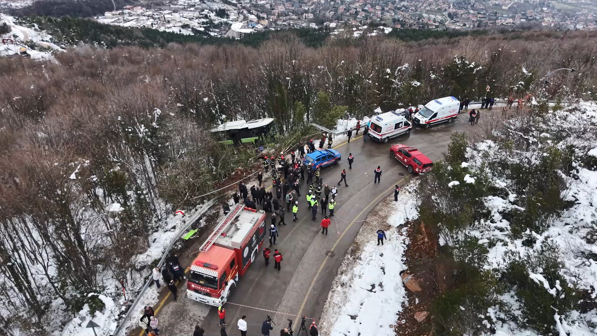 K O C A E L I D E B E L E D I Y E O T O B U S U S A R A M P O L E D E 1127875 334789