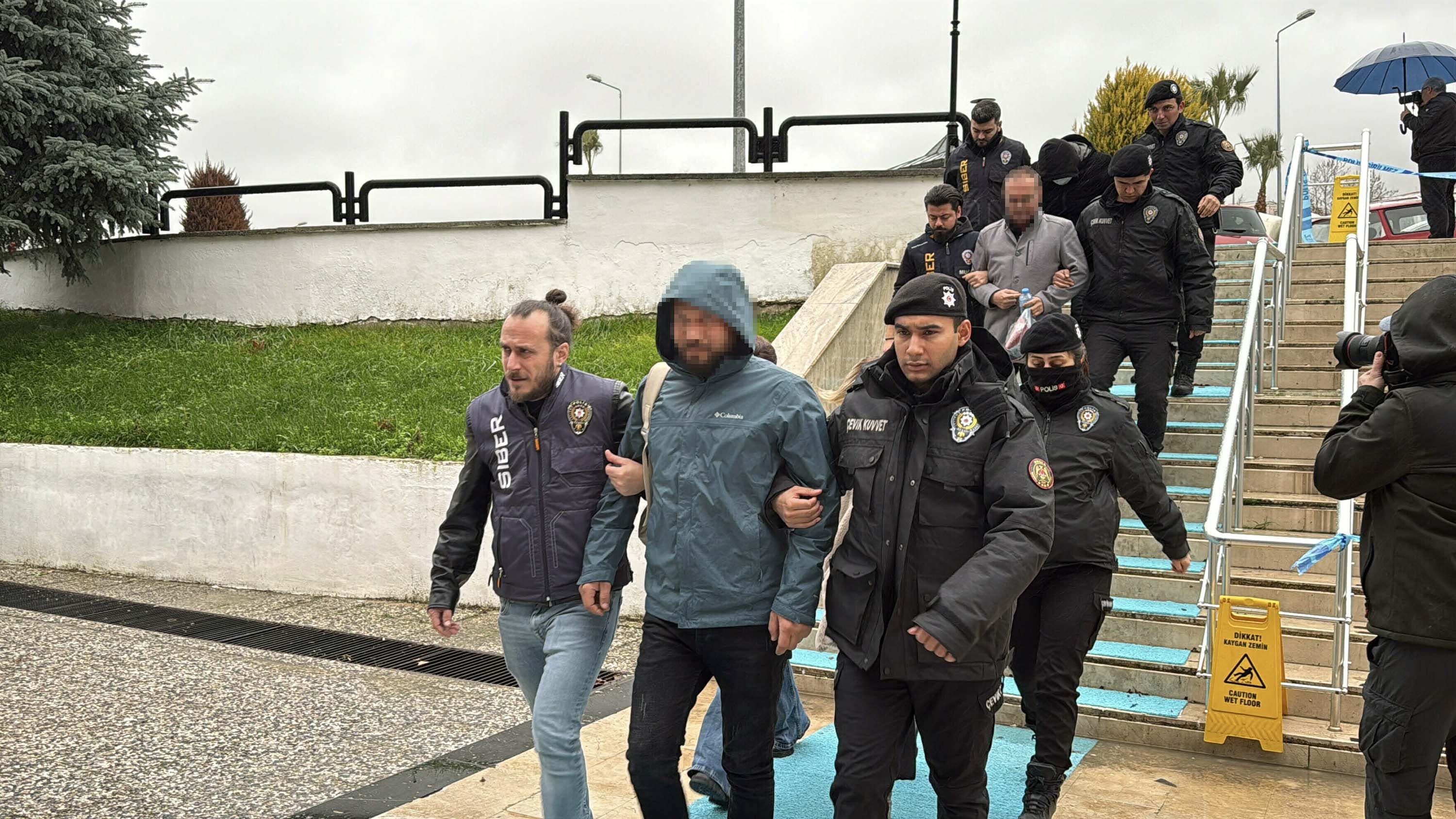 S A K A R A L T I S A K A R U S T U S A N A L M E D Y A H E S A B I 1130519 335673