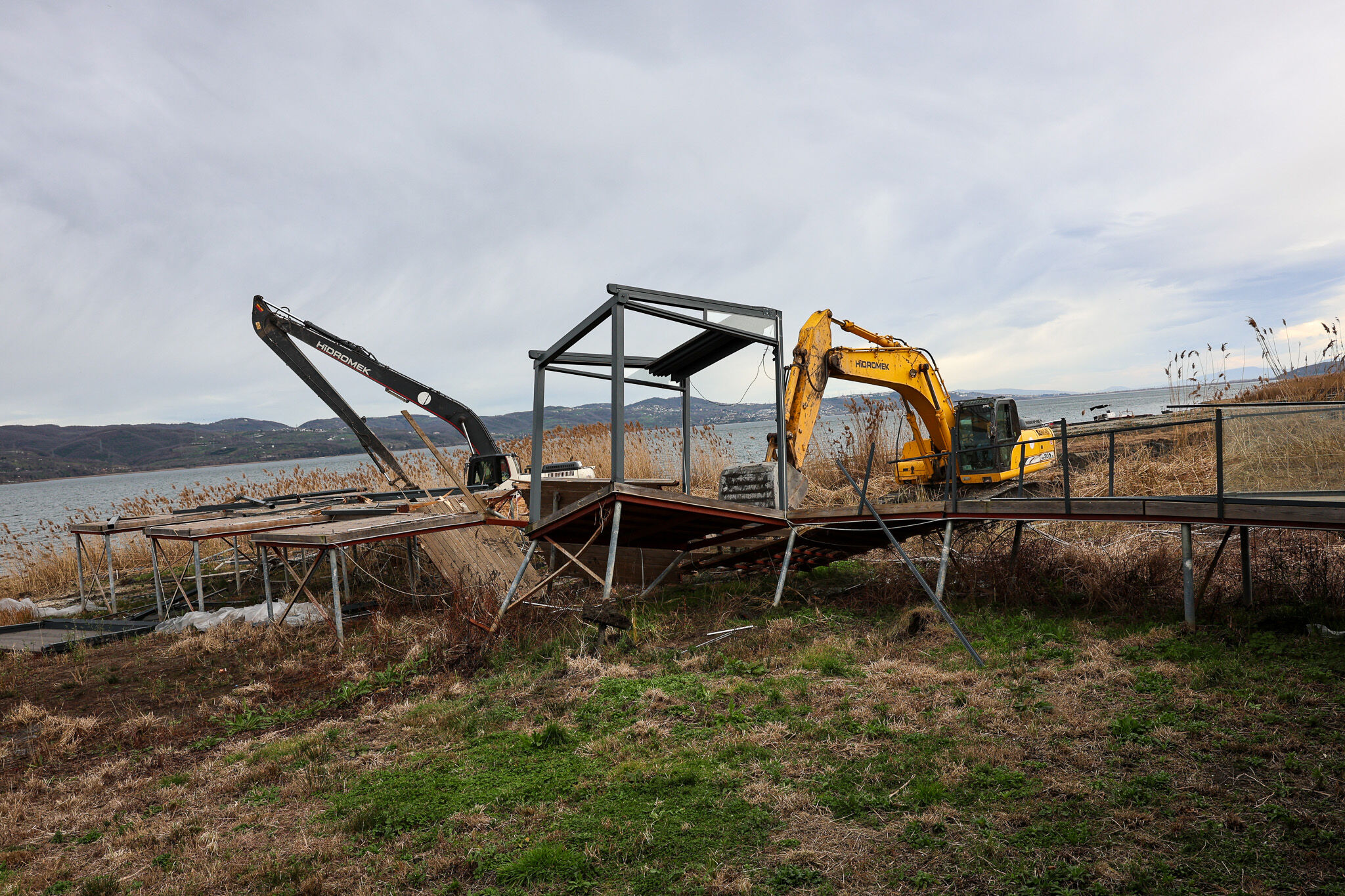 S A P A N C A G O L U K I Y I S I N D A K I T U M K A C A K Y A P I L 1138321 337956