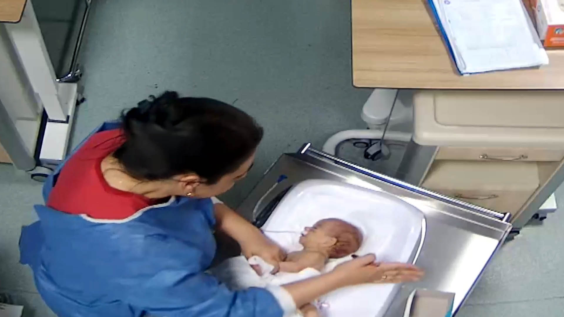 5 G U N L U K B E B E G I D A R B E D E N H E M S I R E B I R A N 1176338 349433