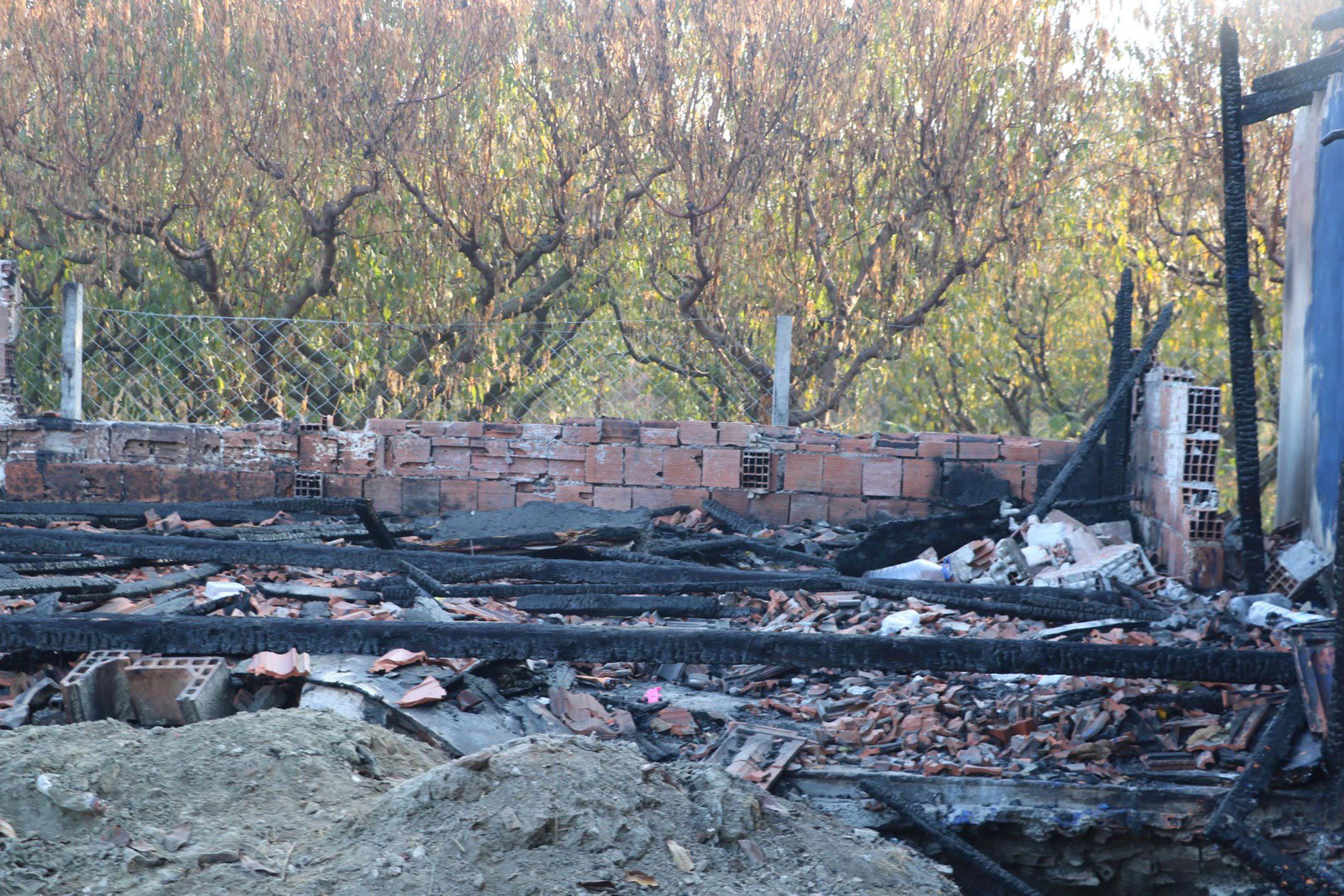 5 K A R D E S I N O L D U G U Y A N G I N D A A N N E Y E C E Z A 1153122 342422