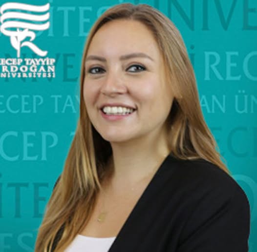 A K A D E M I S Y E N G U L C I N 10’ U N C U K A T T A K I E V I N 1167661 346853