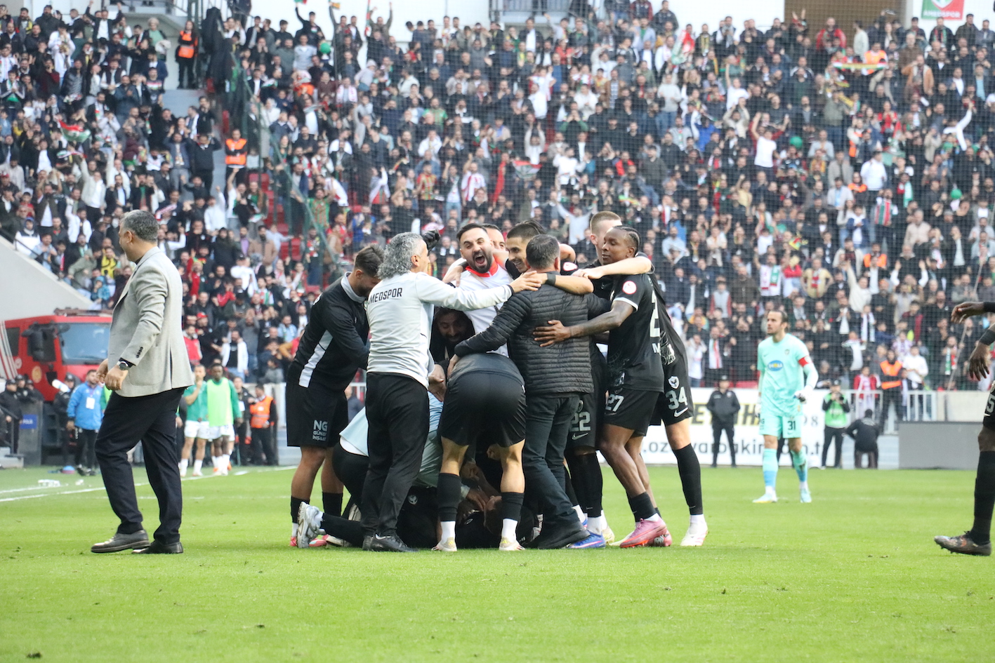 A M E D S P O R T I F F A A L I Y E T L E R S A K A R Y A S P O R 1169433 347350