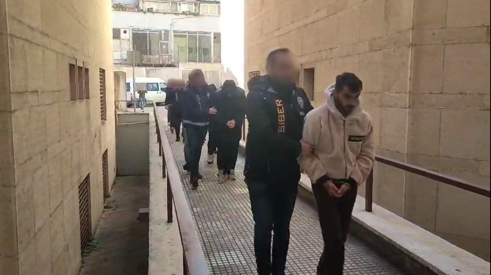 B U R S A D A Y A S A D I S I B A H I S O P E R A S Y O N U 4 T 1179648 350418