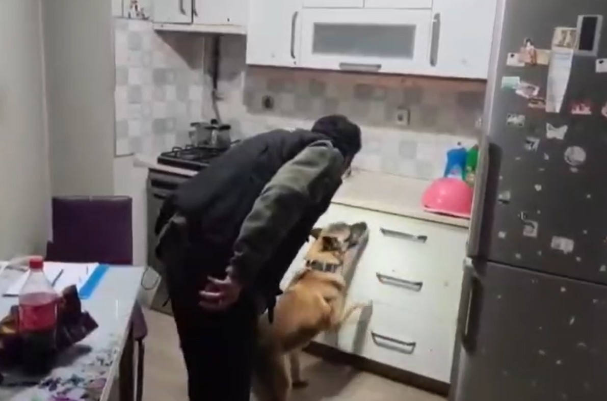 B U R S A M E R K E Z L I 3 I L D E N A R K O T I K O P E R A S Y O N 1173930 348710