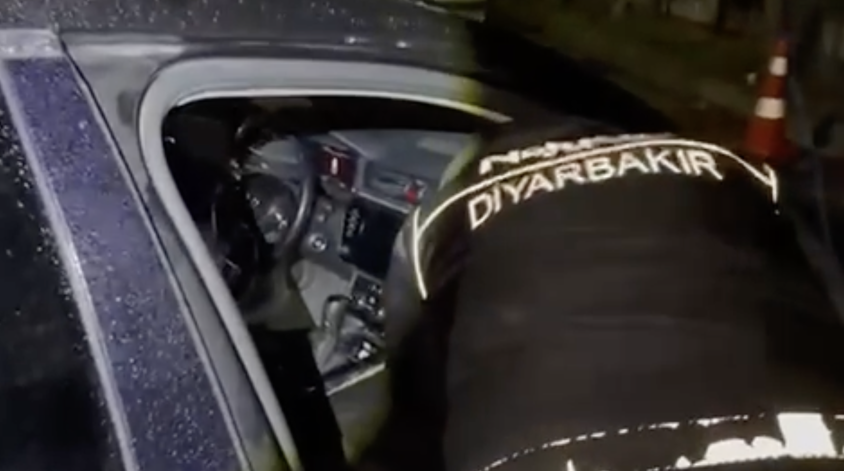 D I Y A R B A K I R D A U Y U S T U R U C U O P E R A S Y O N L A R I N D 1171624 348041