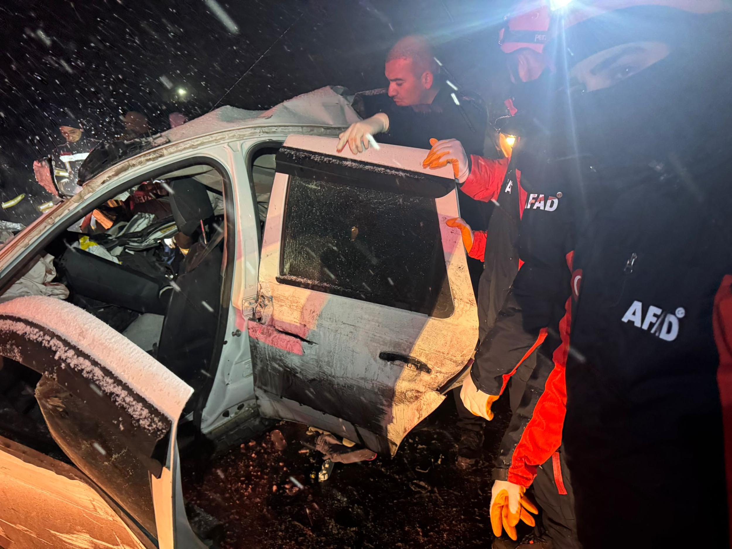 E R Z U R U M’ D A C I P I L E T I R K A F A K A F A Y A C A R P I 1154962 342965