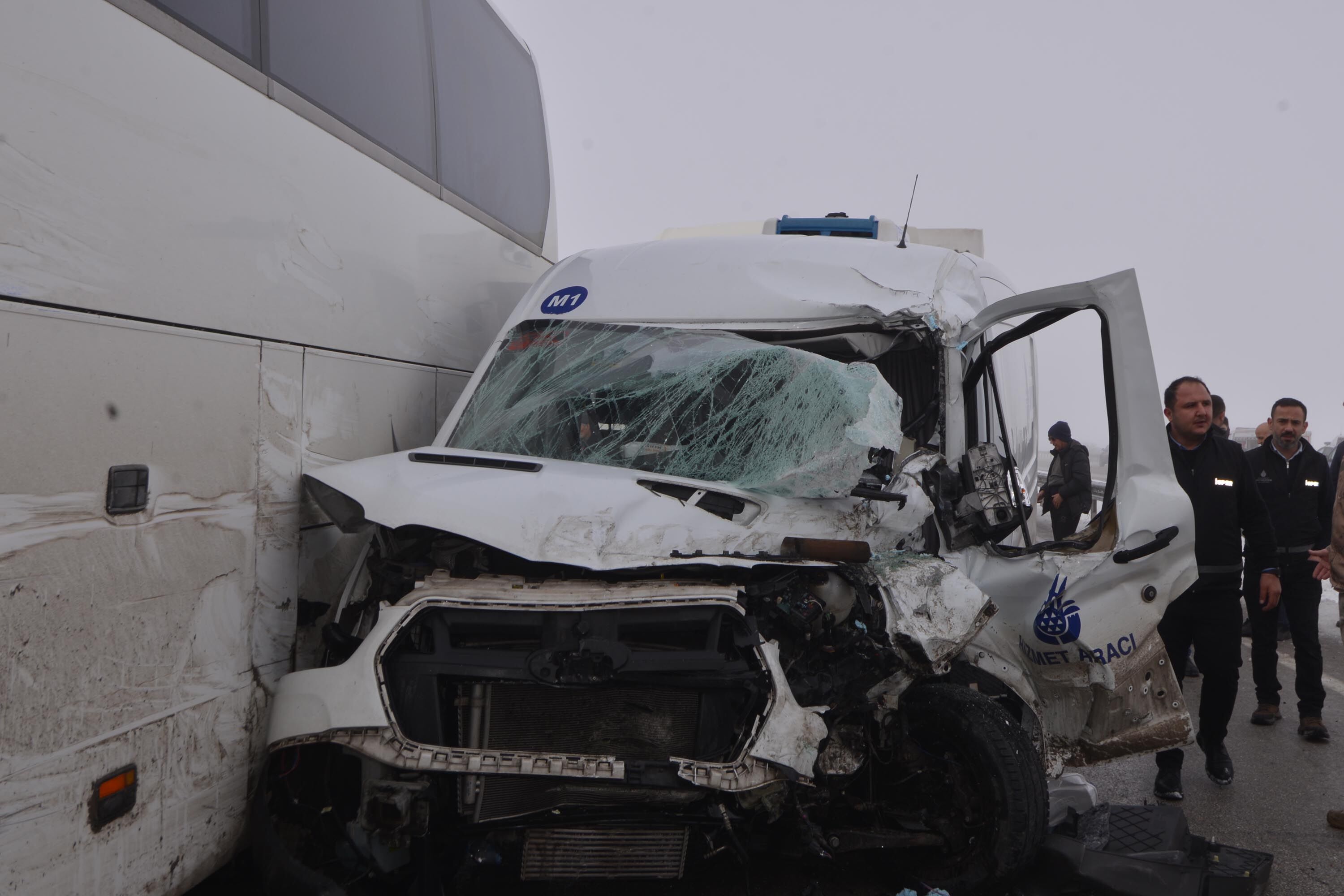 E R Z U R U M D A Z I N C I R L E M E K A Z A 20 Y A R A L I 1181858 351038