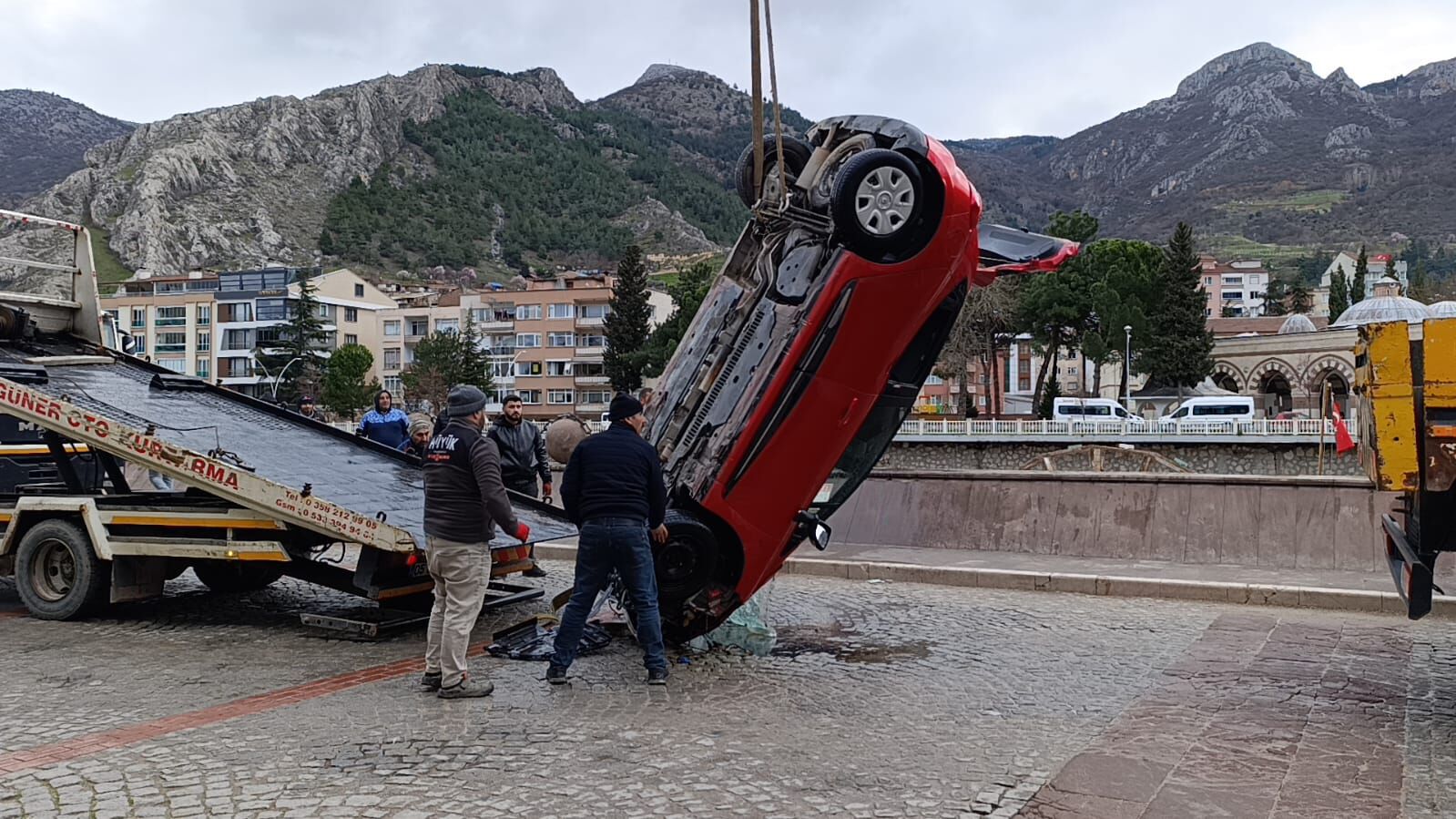 H A F I F T I C A R I A R A C L A C A R P I S A N O T O M O B I L N 1186643 352564