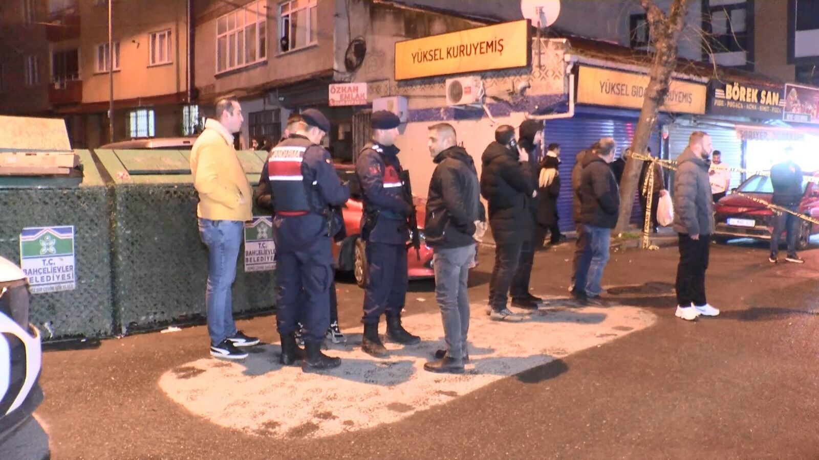 I S T A N B U L B A H C E L I E V L E R D E U Y U S T U R U C U O P 1189951 353585