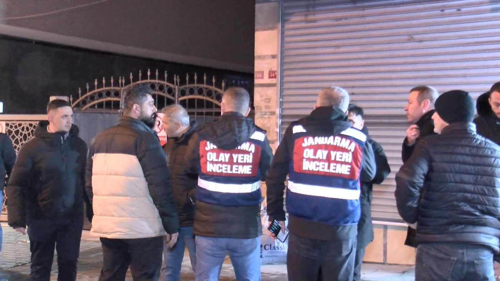 I S T A N B U L B A H C E L I E V L E R D E U Y U S T U R U C U O P 1189953 353585