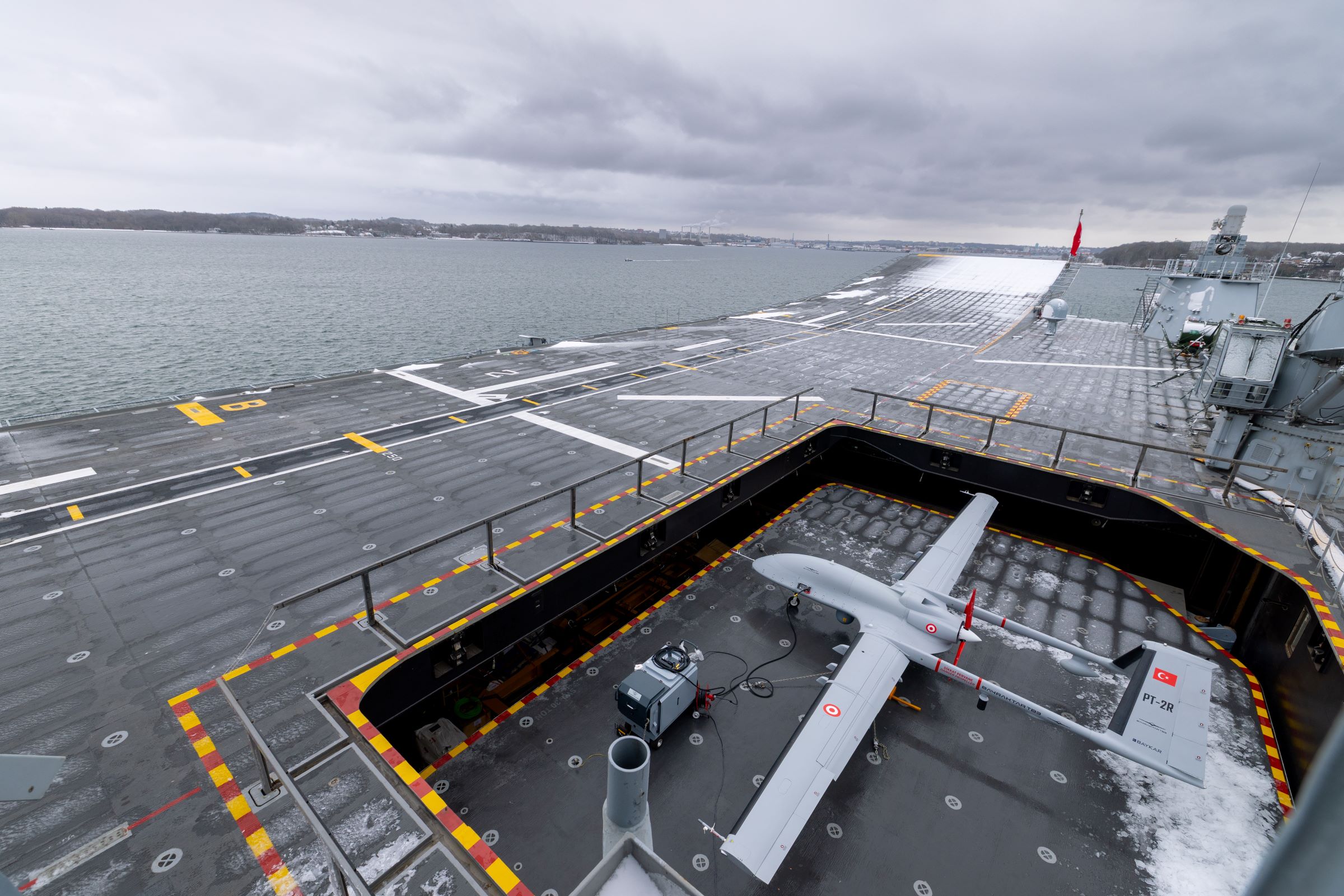 I S T A N B U L N A T O T A T B I K A T I N A B A Y R A K T A R T 1168669 347141