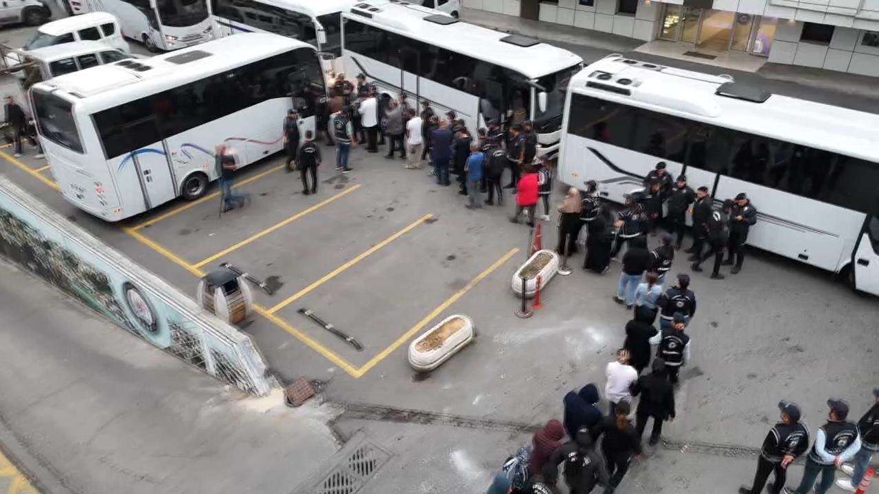 I S T A N B U L U S U L S U Z Y O N T E M L E T U R K V A T A N D A 1185891 352333