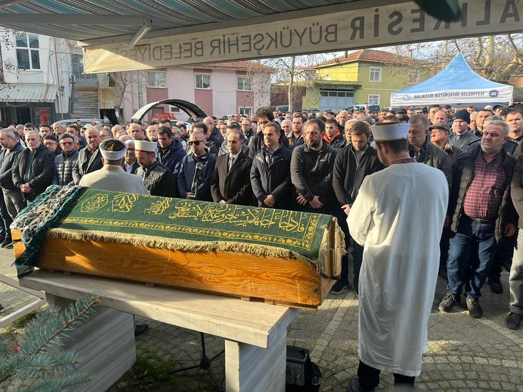 K A Y B O L D U K T A N 8 G U N S O N R A G O L E T T E A R A C I N 1150678 341673