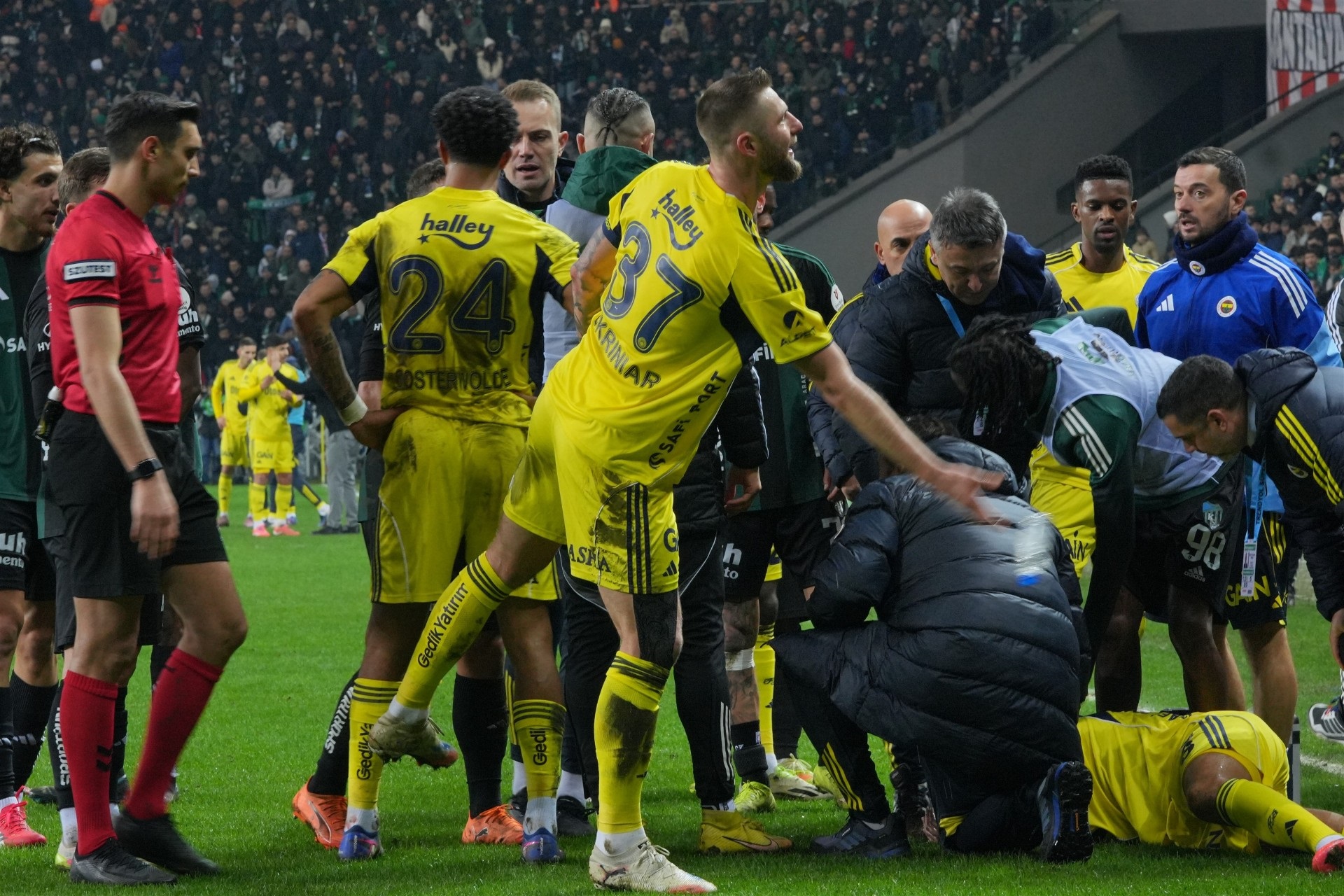 K O C A E L I S P O R F E N E R B A H C E E K F O T O G R A F L A R 1147178 340656