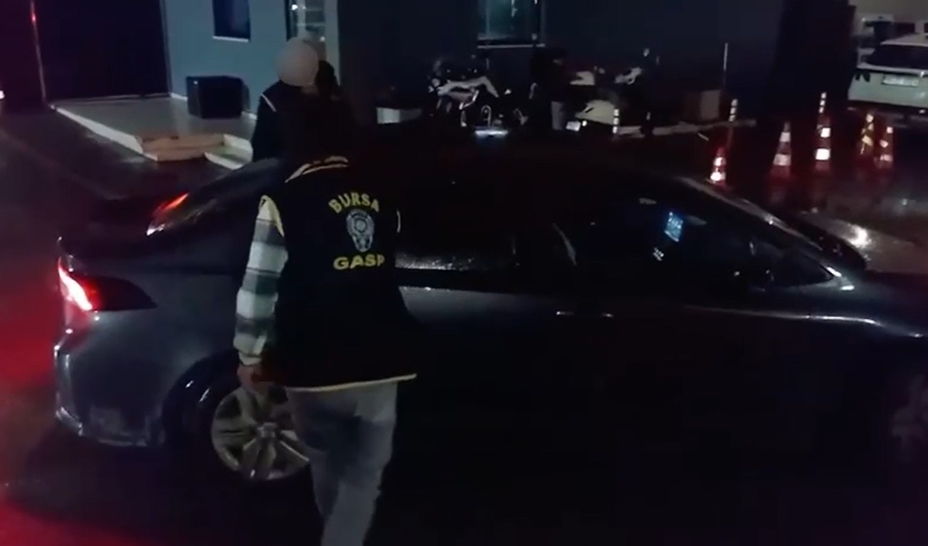 K U Y U M C U Y A S I L A H L I S O Y G U N G I R I S I M I N D E B U L 1180744 350721