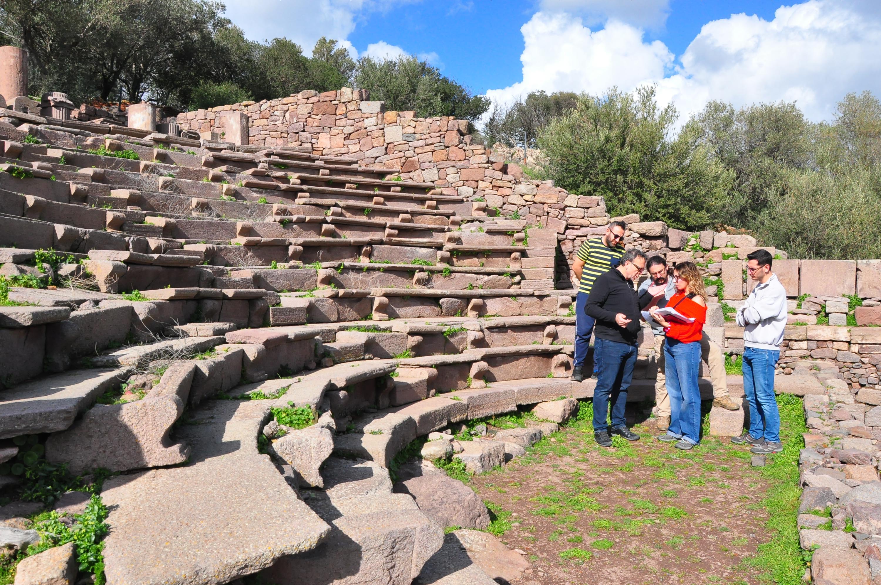 M A N I S A D A 2 B I N 200 Y I L L I K H A L K M E C L I S I 1165283 346159