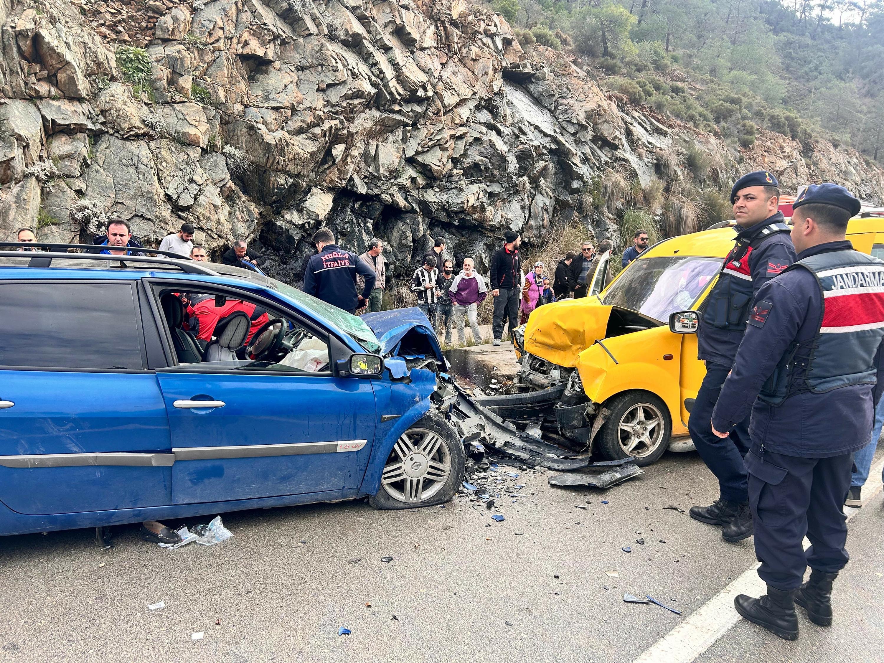 M U G L A D A O T O M O B I L I N H A F I F T I C A R I A R A C L A 1158767 344063