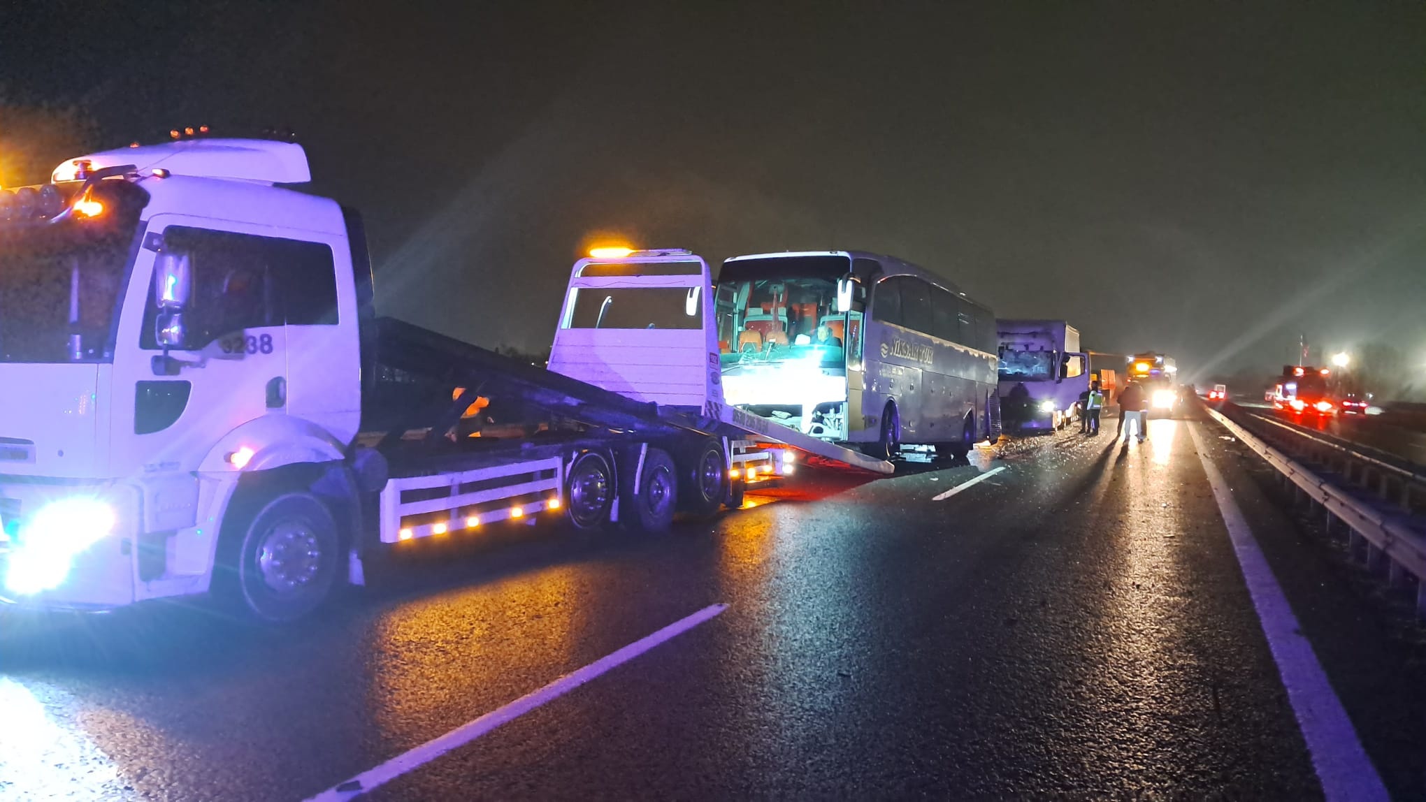 S A K A R Y A’ D A A N A D O L U O T O Y O L U N D A 17 A R A C I N 1181466 350941