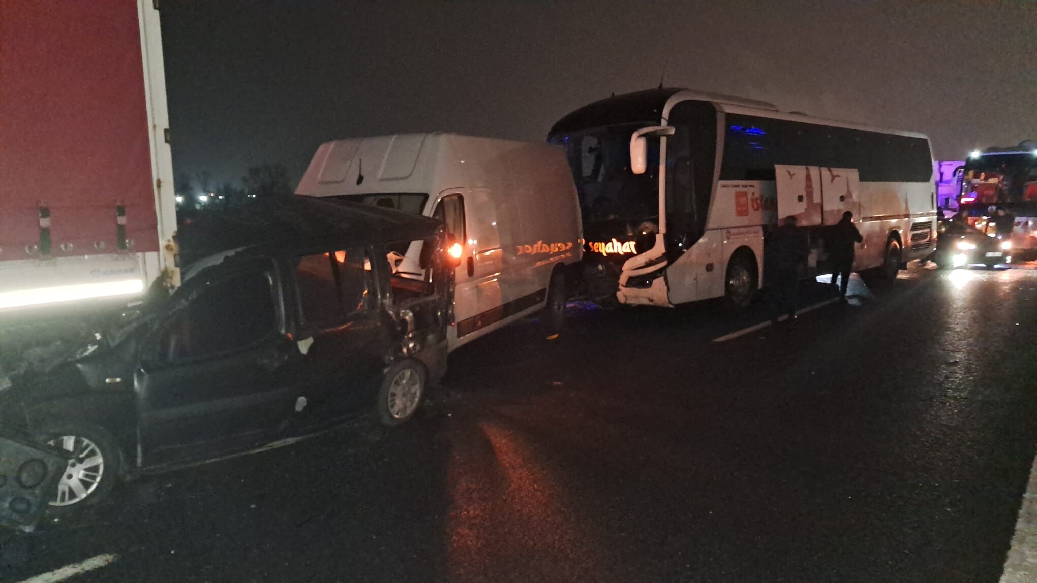 S A K A R Y A’ D A A N A D O L U O T O Y O L U N D A 17 A R A C I N 1181471 350941