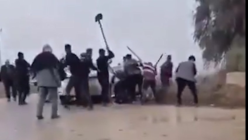 S A N L I U R F A’ D A T A S S O P A V E K U R E K L I K A V G A 1144179 339705