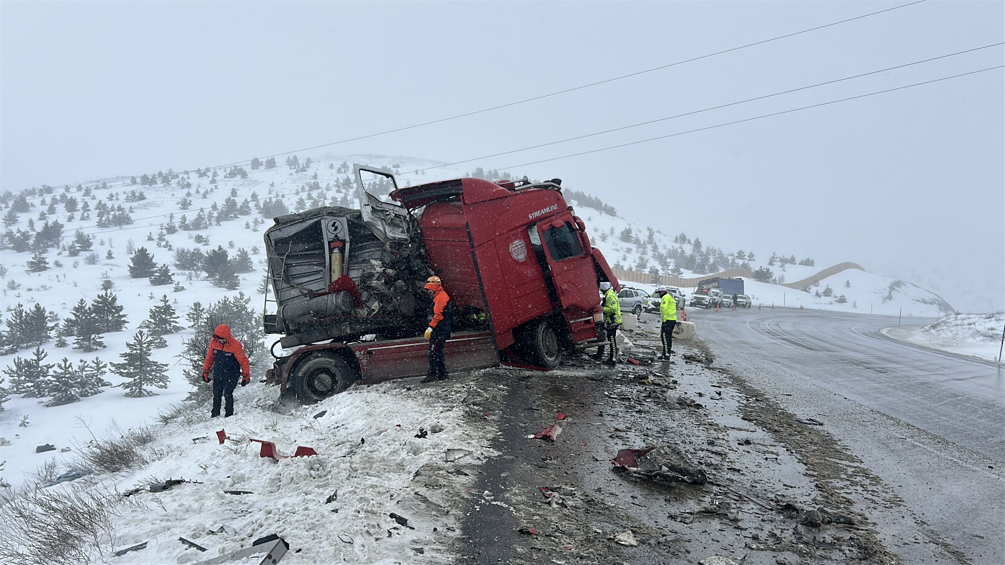 S I V A S T A 2 T I R C A R P I S T I 1 O L U 2 Y A R A L I 1187013 352674