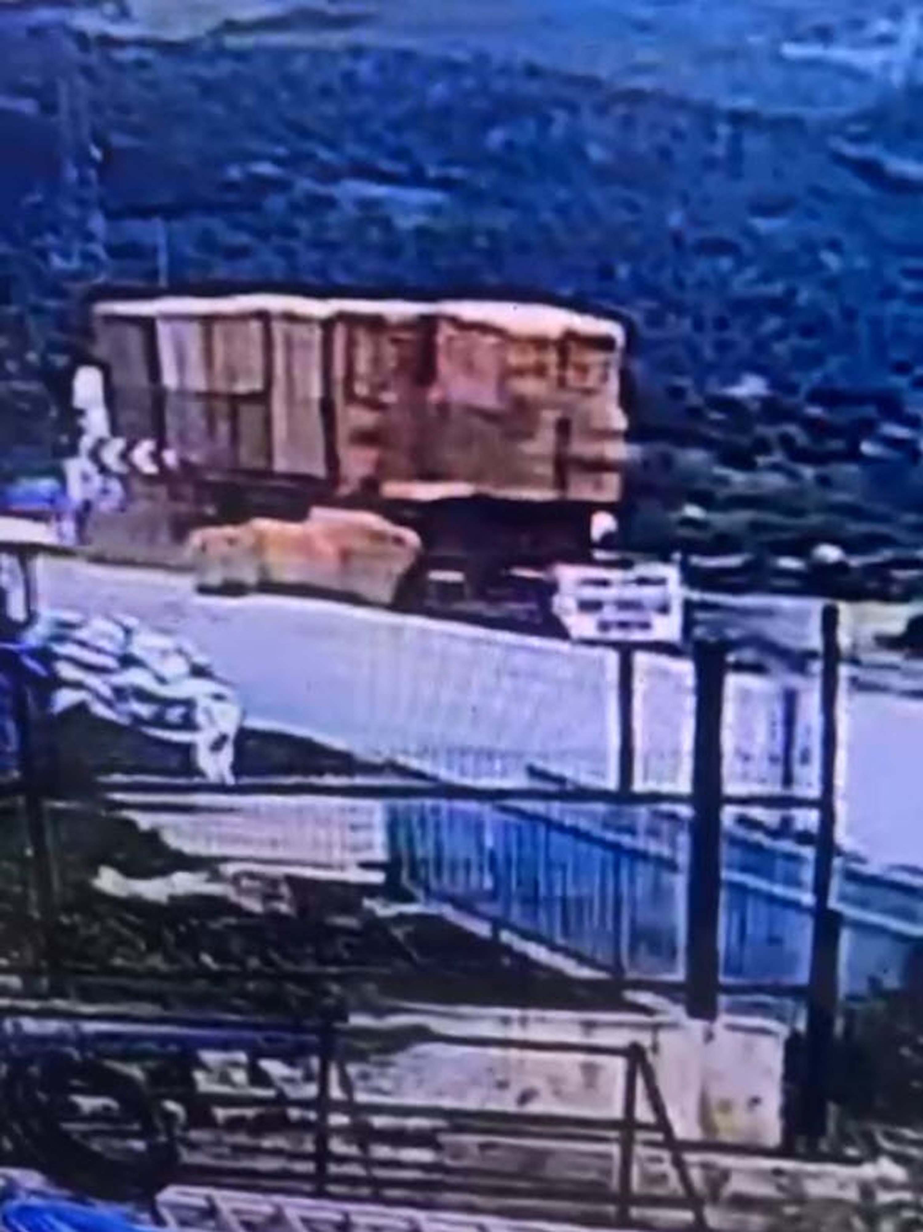 T I R D A N D U S E N S A M A N B A L Y A L A R I N I N A L T I N D A 1179414 350356