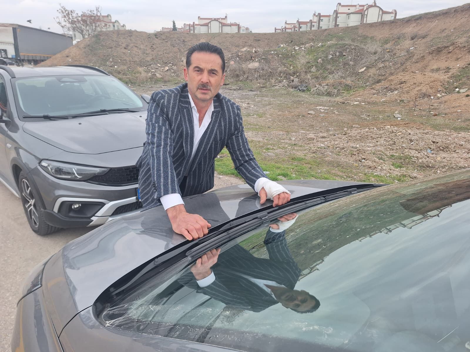 T R A F I K T A R T I S M A S I N D A K A P U T T A S U R U K L E N E N 1183734 351656