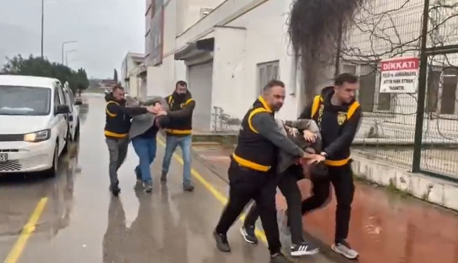 A T L A R A K O S M A D I G I I C I N S I D D E T U Y G U L A Y A N S 1223411 363934