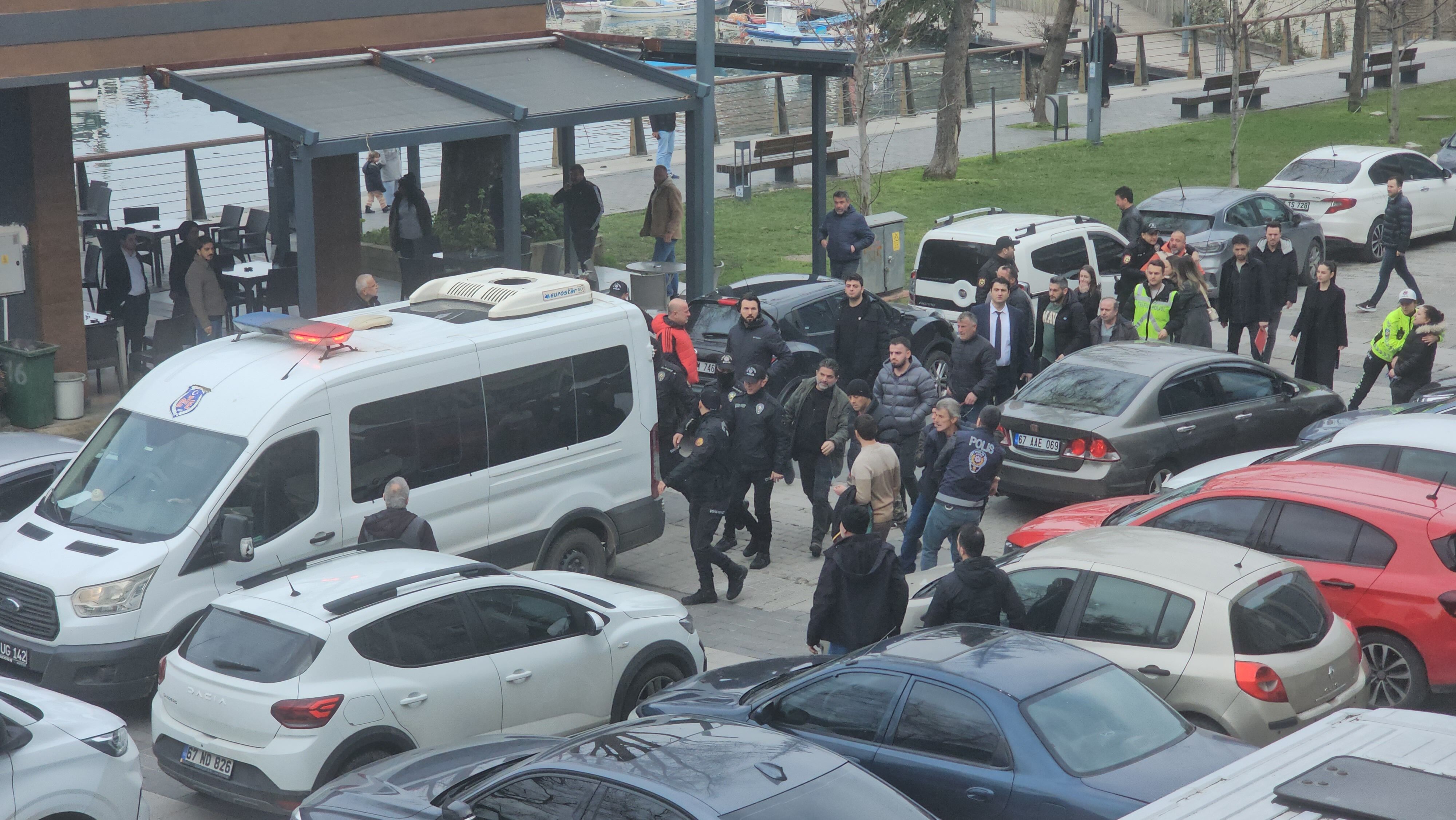 ‘ E S I M E N E D E N B A K T I N’ D I Y E N K I S I Y I O L D U R E 1196912 355904