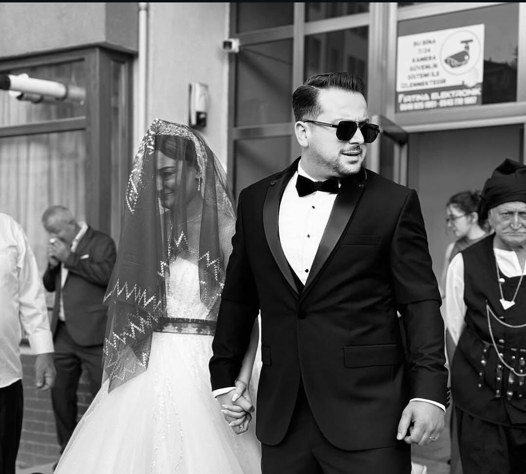 ‘ E S I M E N E D E N B A K T I N’ D I Y E N K I S I Y I O L D U R E 1196918 355904