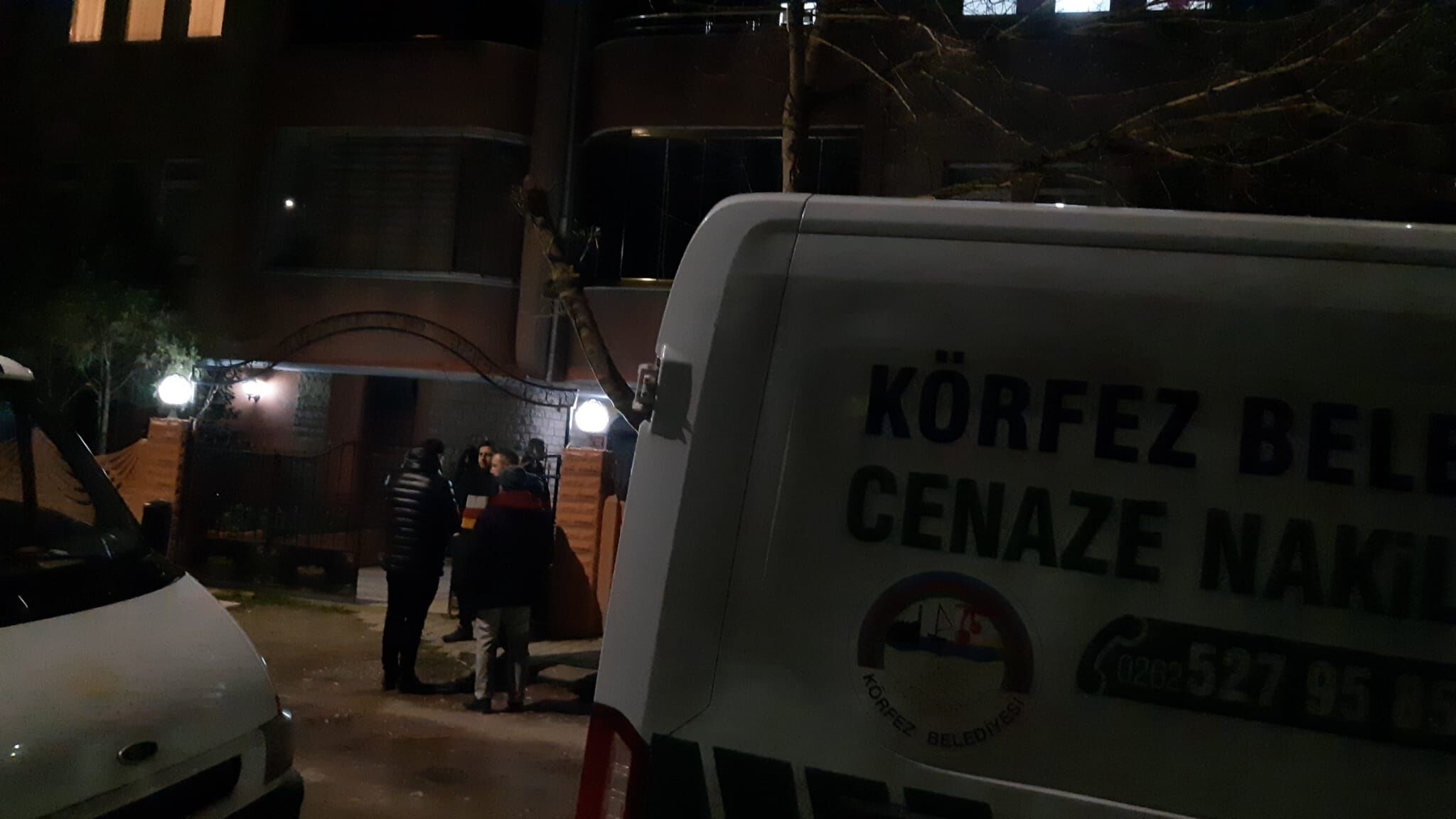 E V I N D E B O G A Z I K E S I L E N K A D I N I N C I N A Y E T S U 1193147 358902