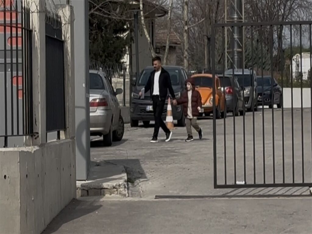 H A R A B E E V D E B U L U N A N N A Z A R’ I N 7 Y I L S O N R 1228425 365383