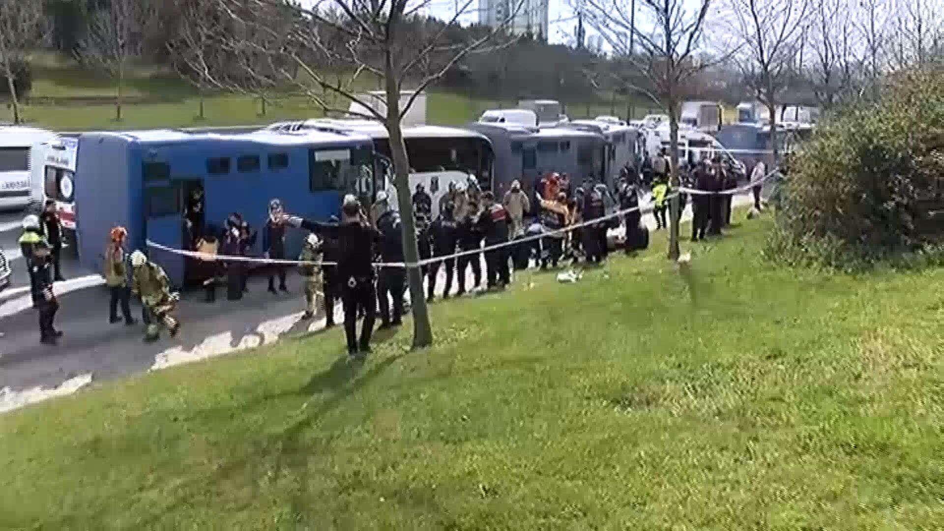 I S T A N B U L B A G C I L A R D A 4 C E Z A E V I S E V K A R A 1232057 366453