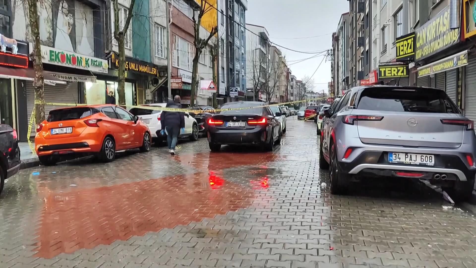 I S T A N B U L E S E N Y U R T T A Y O L V E R M E T A R T I S M 1235351 367355