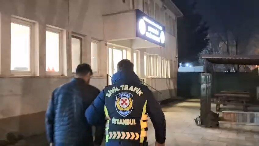 I S T A N B U L F A T I H T E T R A F I K T E Y U M R U K L U S A L 1204569 358178