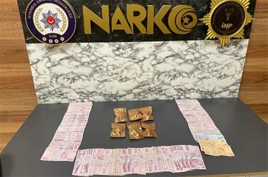 I S T A N B U L I S T A N B U L D A 5 I L C E D E U Y U S T U R U 1214647 361192