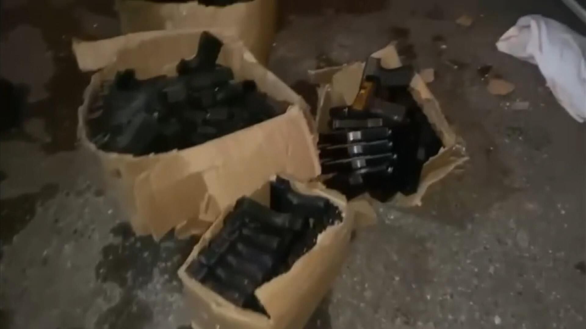 I S T A N B U L I S T A N B U L D A S I L A H K A C A K C I L I G I 1227566 365122