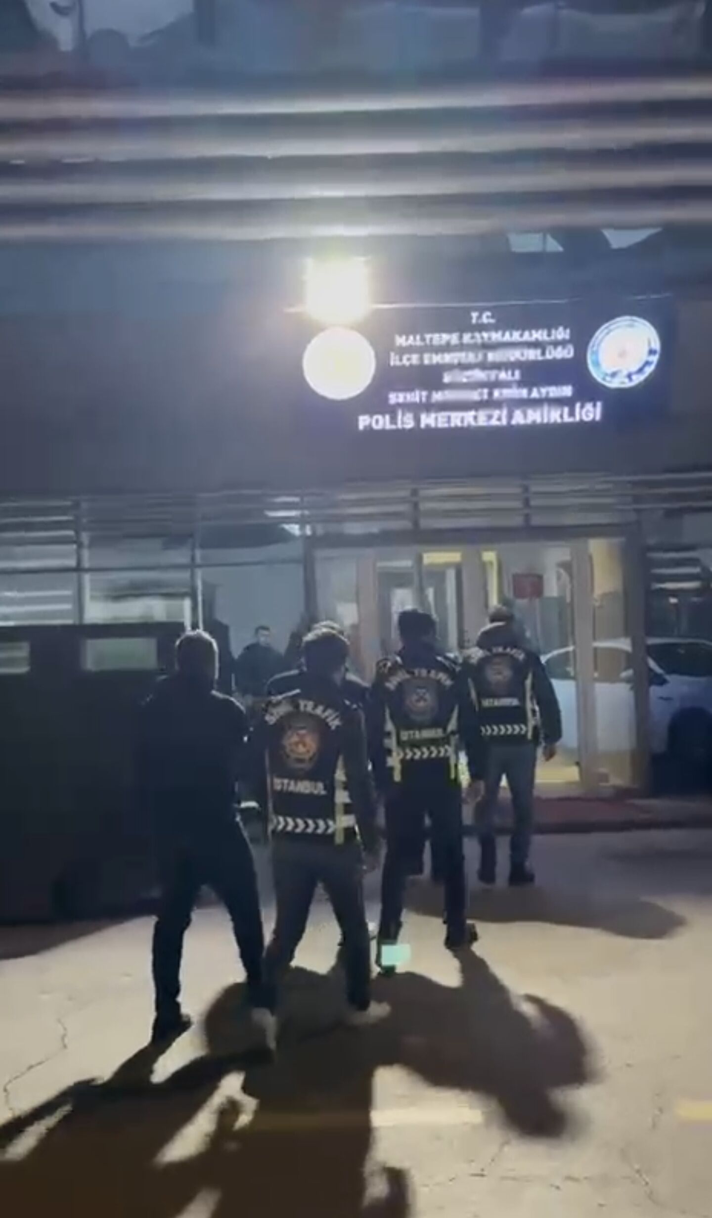 I S T A N B U L M A L T E P E’ D E T R A F I K T E B I C A K L I 1202403 357517