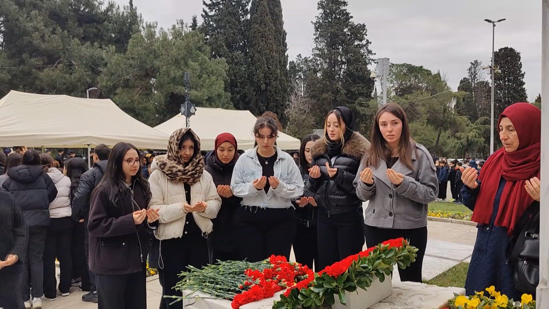 I S T A N B U L S A I R M E H M E T A K I F E R S O Y K A B R I B 1208646 359408