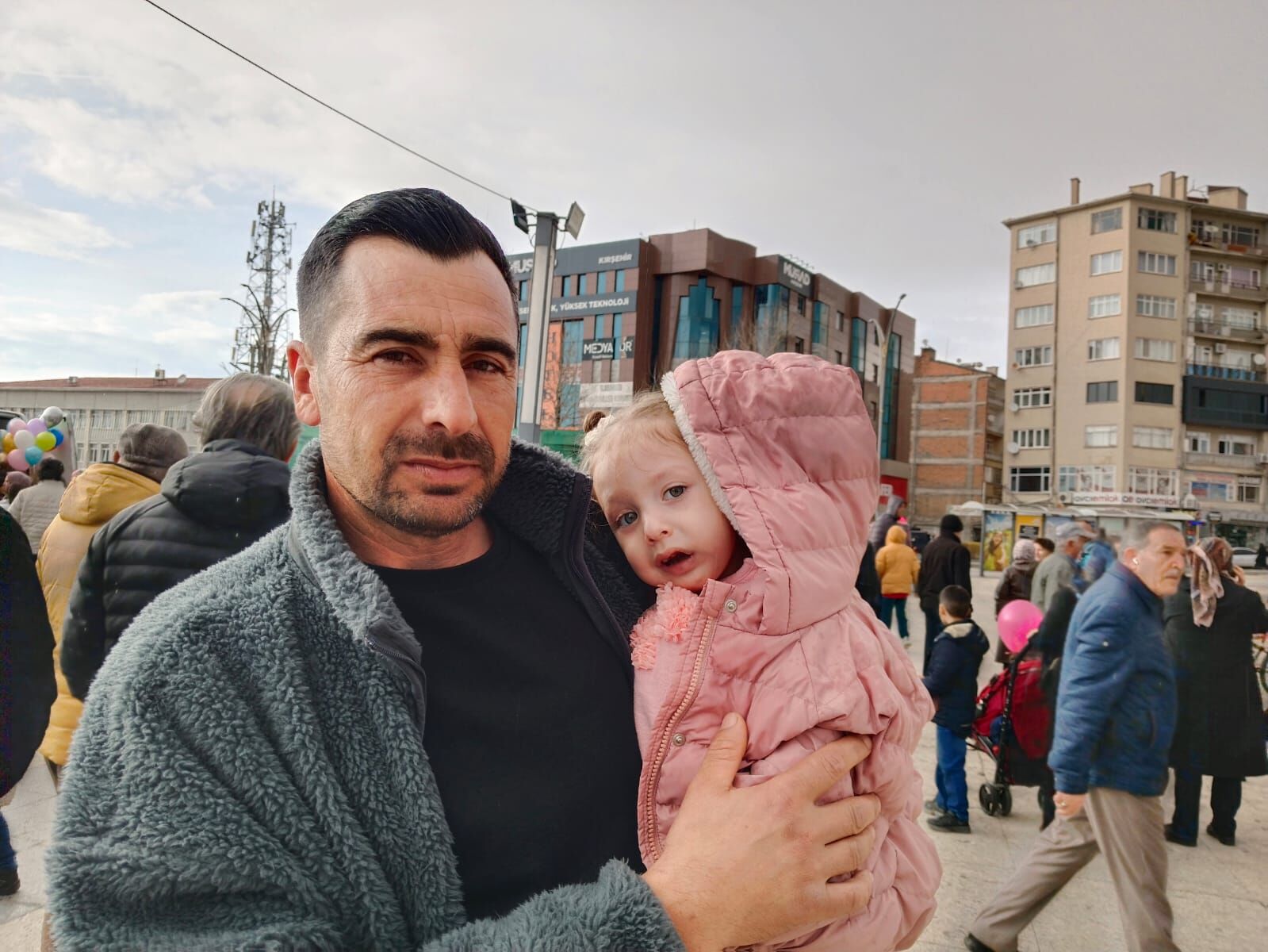 K A M P A N Y A S I T A M A M L A N A N S M A H A S T A S I A L Y A I 1226414 364714