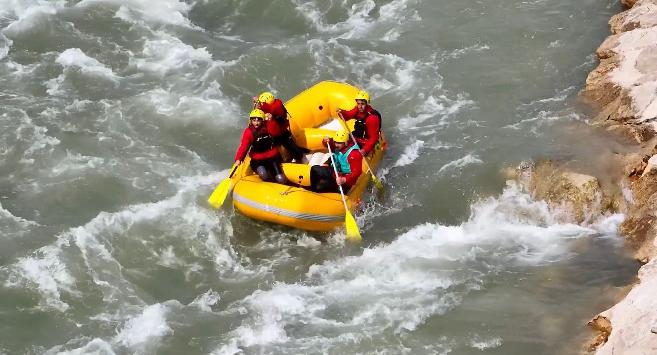 M U N Z U R N E H R I N D E R A F T I N G H E Y E C A N I 300 1233145 366732