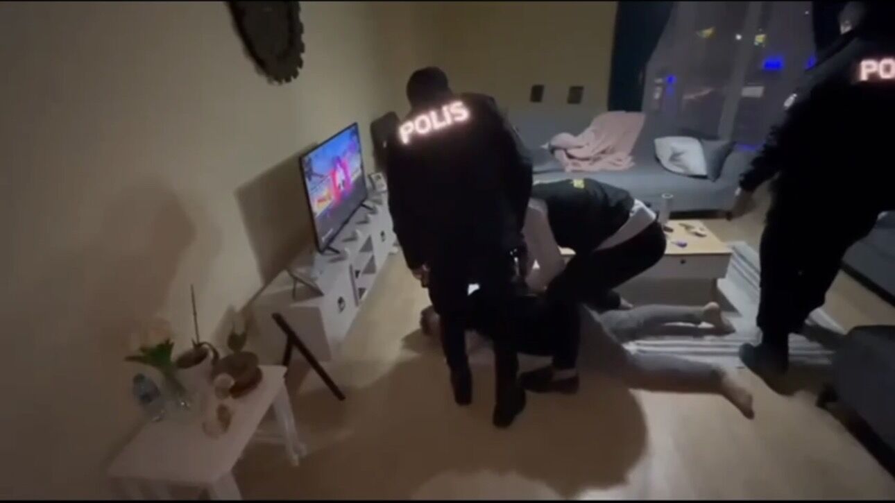 S A H T E ‘ A R A C M U A Y E N E R A N D E V U S U’ D O L A N D I R I 1194972 355286