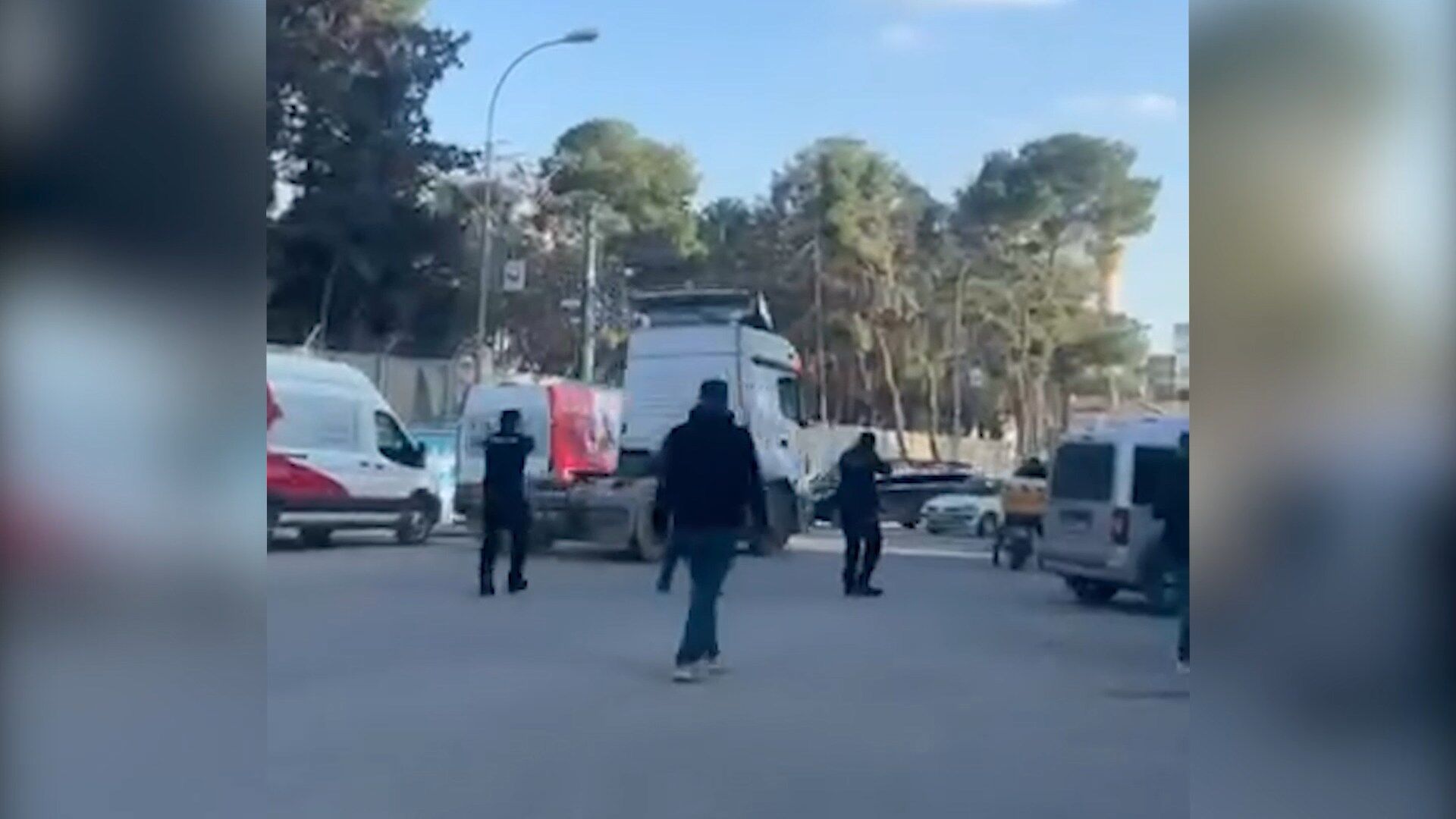 S A N L I U R F A D A T I R’ I K A C I R A N S U P H E L I Y A K A L 1219570 362649