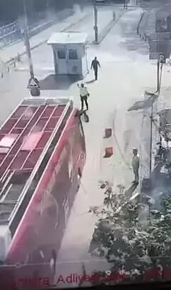 S A V C I C H P O T O B U S U N U N S O F O R U N E 135 Y I L A 1235701 367471