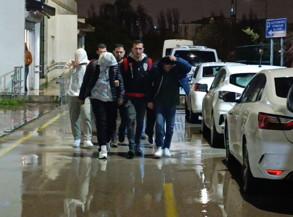 S I G A R A T A R T I S M A S I N D A K A R D E S L E R D E N 1’ I N I 1223980 363923