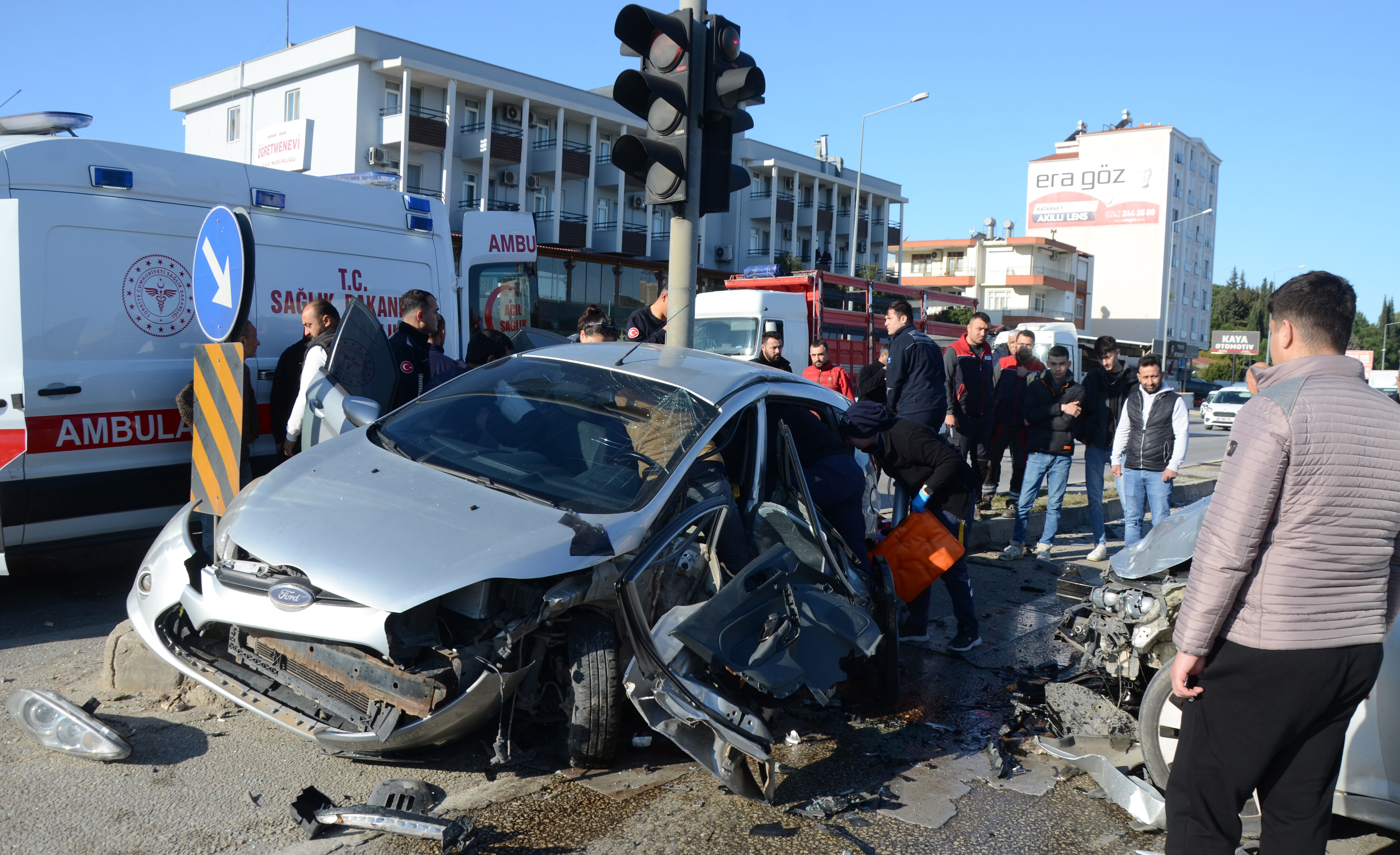 T R A F I K K A Z A S I S A Y I S I 2 A Y D A 100 B I N I A S T 1227652 365158