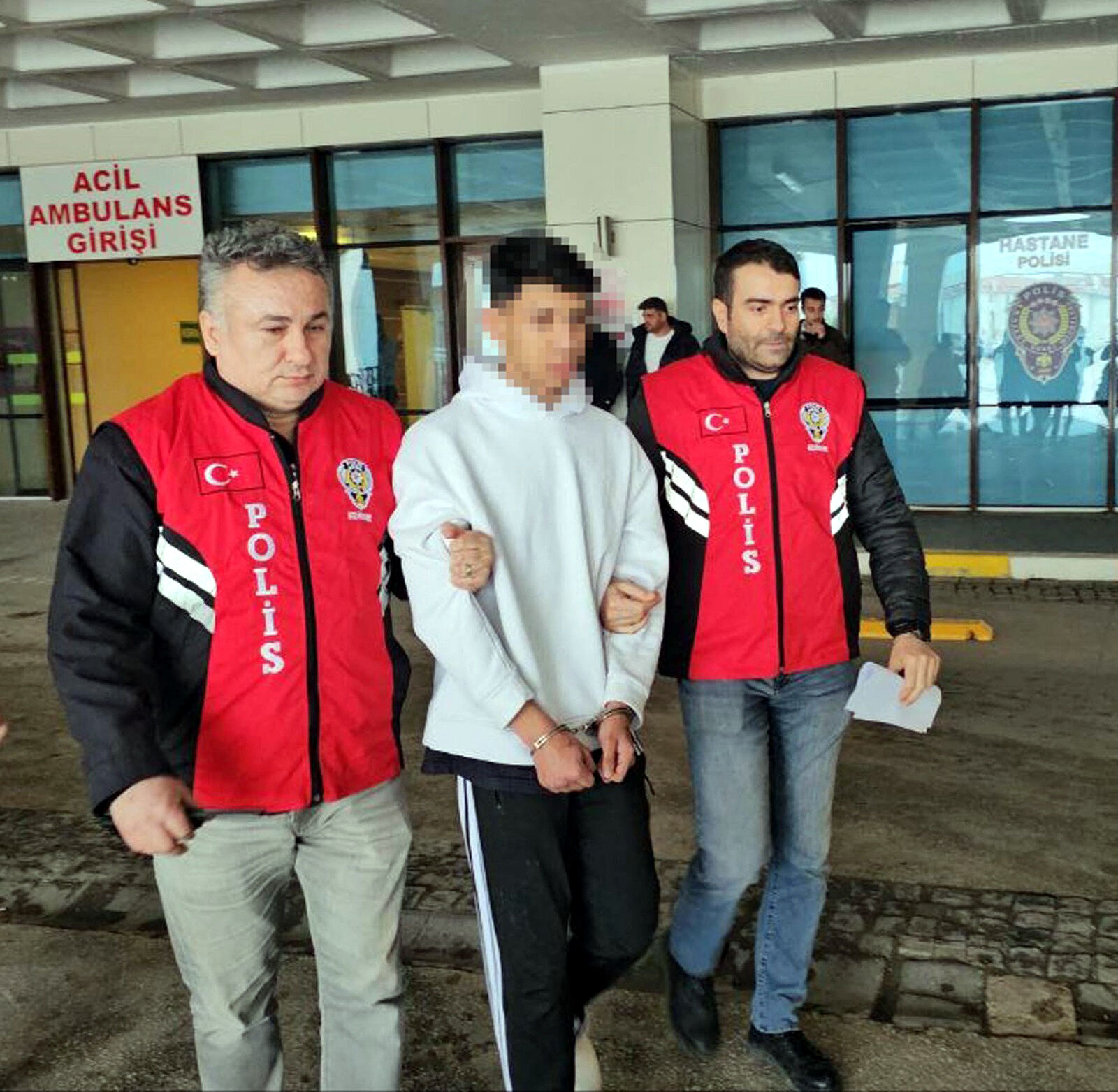 30 B I C A K D A R B E S I Y L E O L D U R U L E N G U L D E N’ I N 1246140 370747